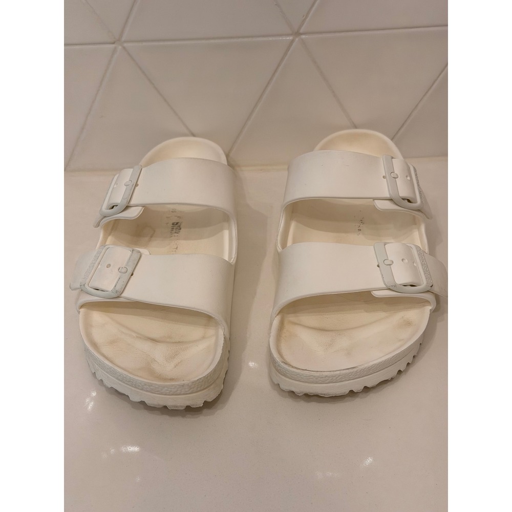 Birkenstock Arizona Essentials EVA White Sandals Women Size 40 Waterproof Slides